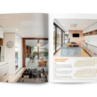 "A house oriented towards landscape " Our residential project Panoramic House has been published in CASA VIVA's magazine number 287.