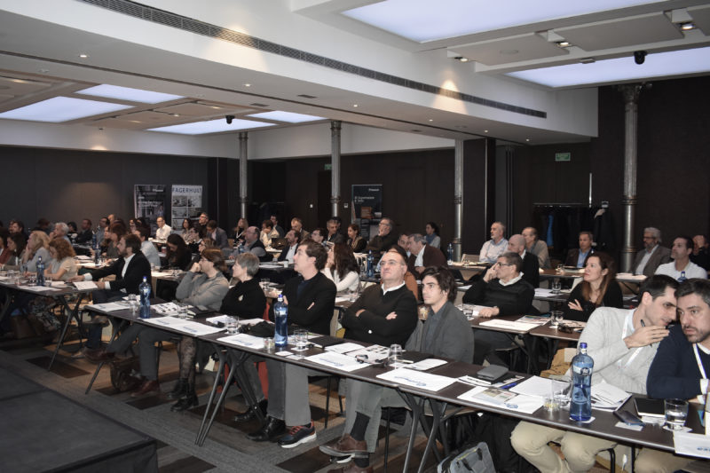 Eduardo Gutierrez, co-founder of ON-A, presented a collection of projects at the event organized by Grupo Via where the future of architecture of the main offices in Barcelona was exhibited.