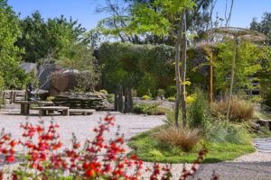 The eco-HUB is a multidisciplinary technological space outside Barcelona, where we can develop our projects related to bio-construction and landscaping.